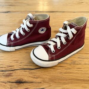 Kids Converse High-Top Sneakers - Maroon SZ 8 Toddler